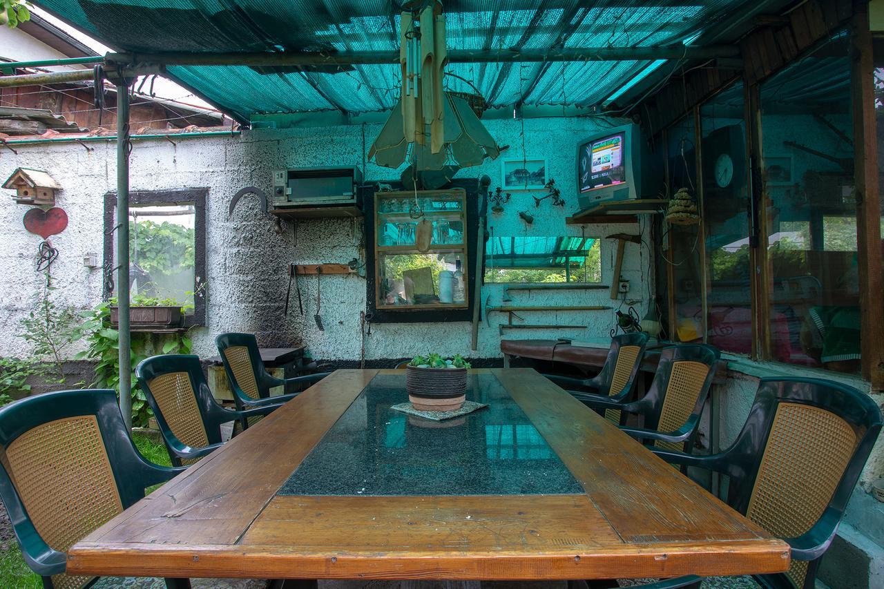 Guest House Hendek Sarajevo Bagian luar foto