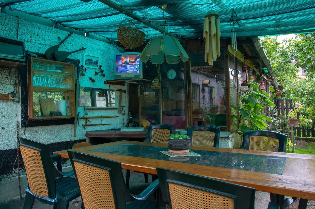 Guest House Hendek Sarajevo Bagian luar foto